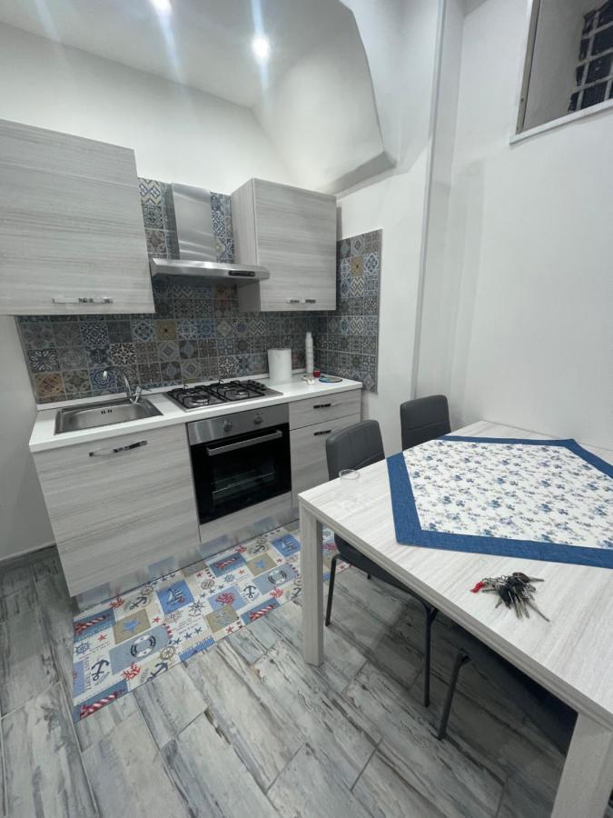 Dimora Di Anesia Napoli Apartment ภายนอก รูปภาพ